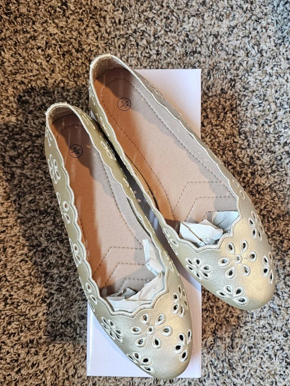 Gold Cream Floral Cutout Women's Ballet Flat